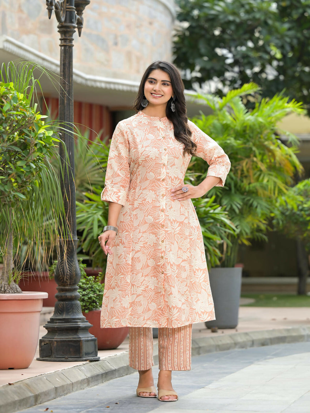 Juniper Women's Brown Floral Printed Cotton Kurta Set With Buttons