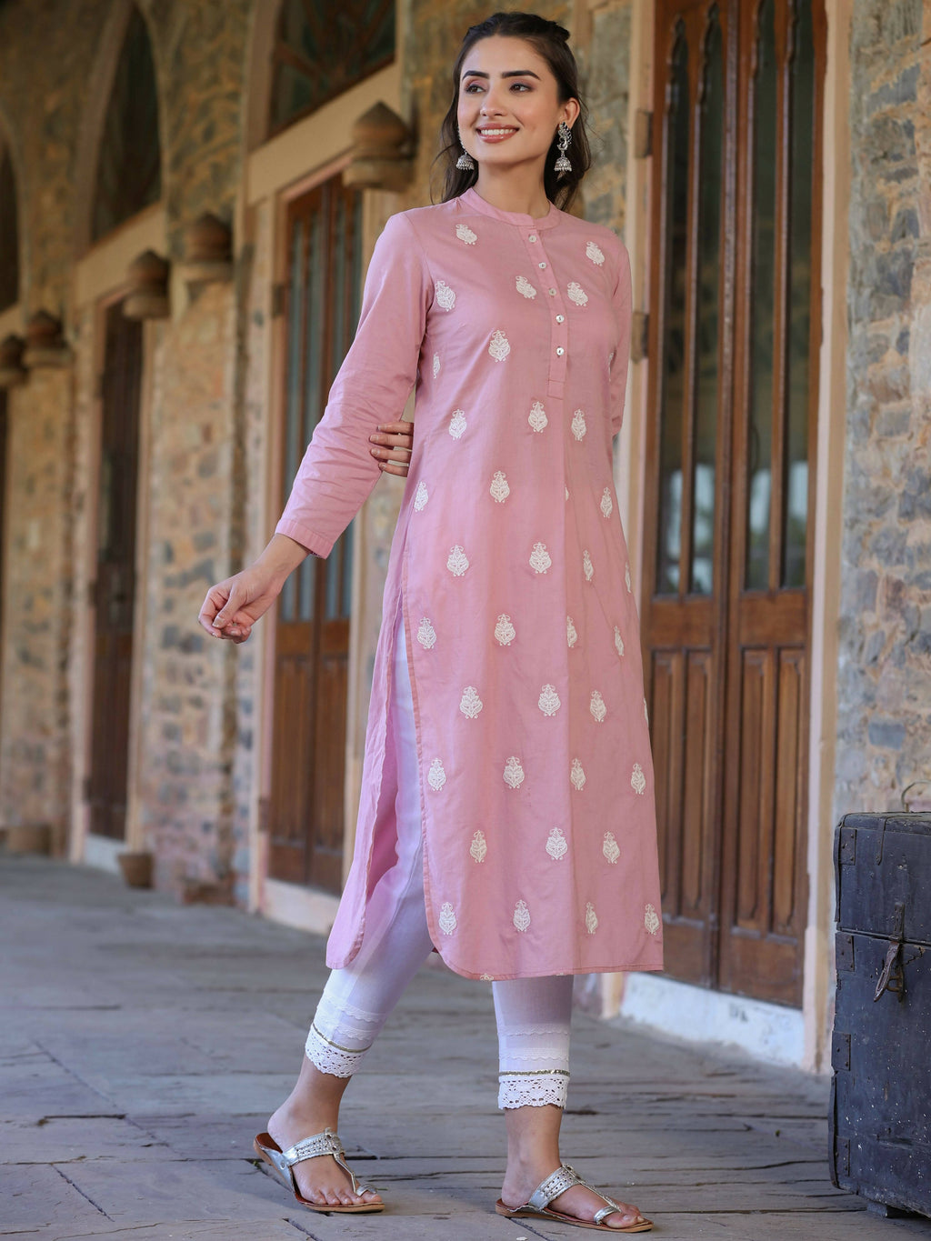 Juniper Women's Pink Cambric Printed Straight Kurta