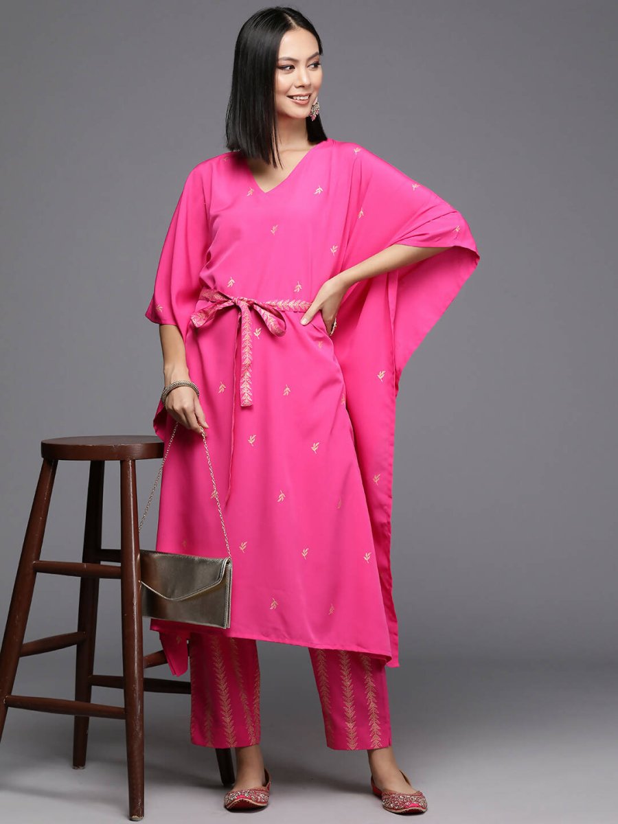 Ahalyaa Women's Traditional wear Kurta Set - Pink