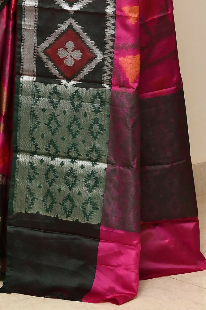 Joban Fashion Black & Pink Saree Kataan Ikkat