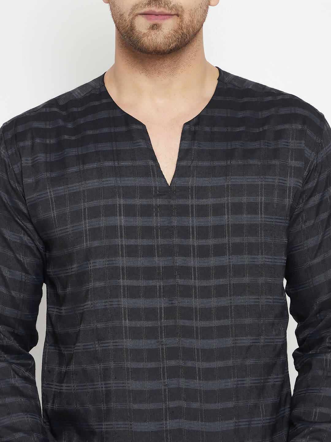 Even Apparels Black Color Viscose Men's Kurta With Slit Neckline