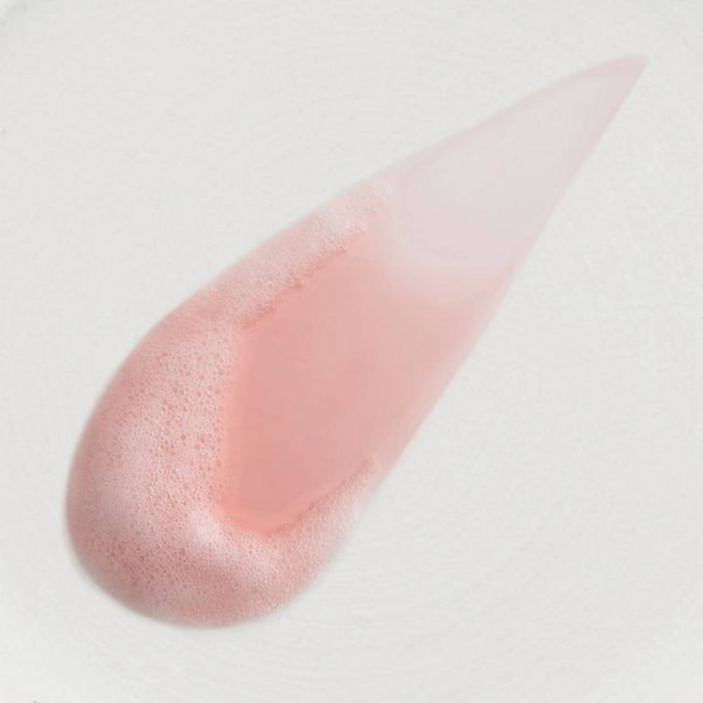 The Body Shop Strawberry Clearly Glossing Shampoo