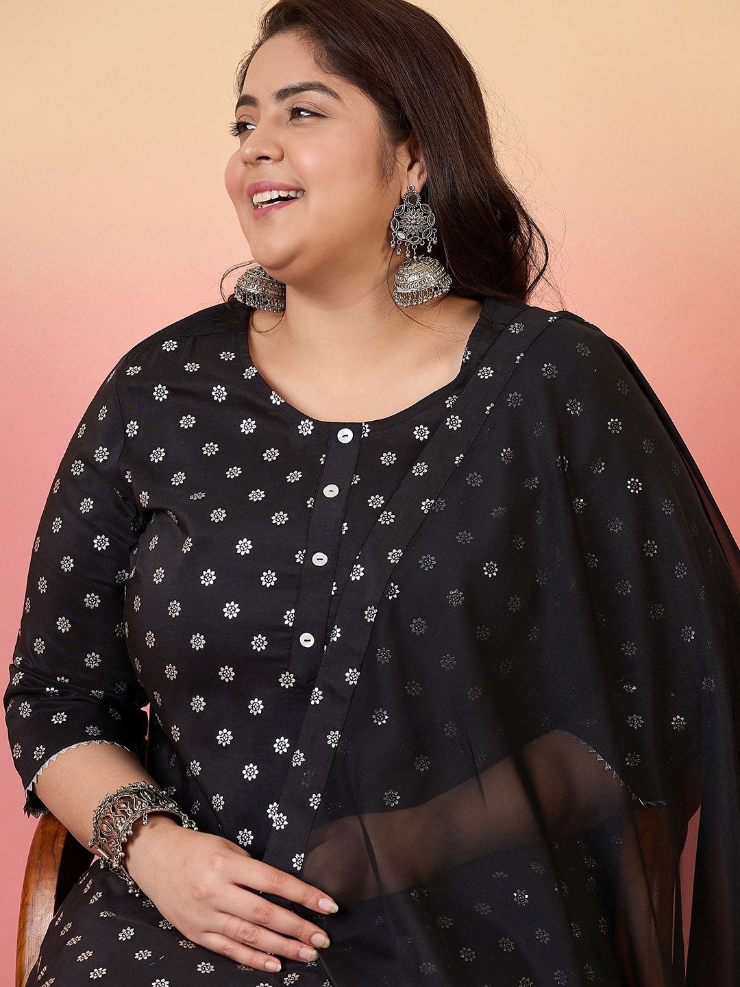Sztori Women Floral Printed Regular Kurta with Trousers & With Dupatta