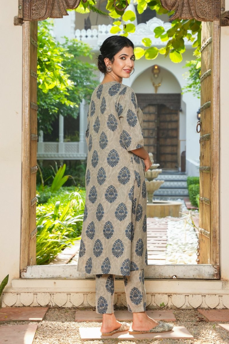Aramya A-line Linen Cotton Floral Print Women's Kurta - Grey