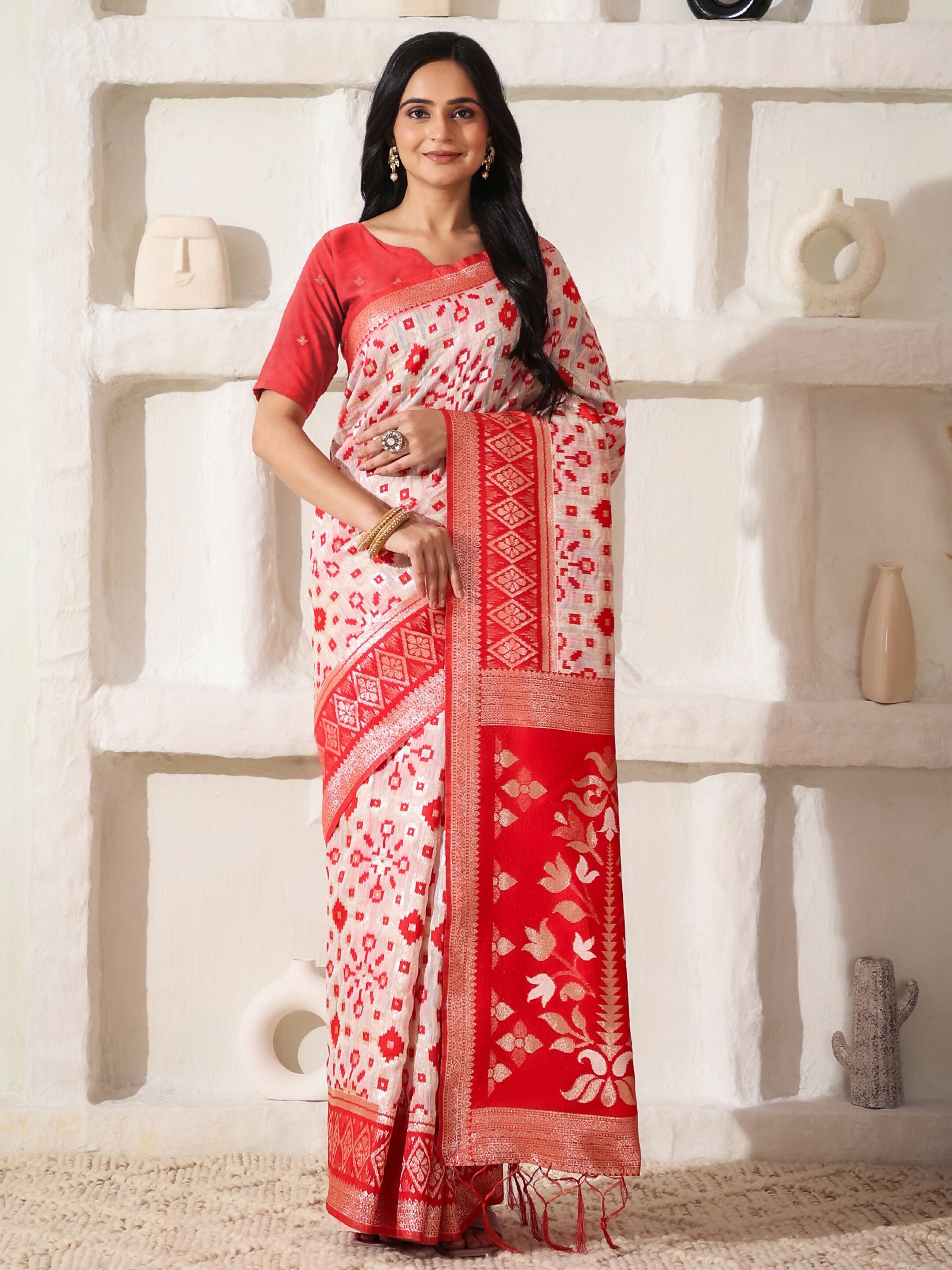 Shree Shyam Fashion Linen Cotton Red & White Saree