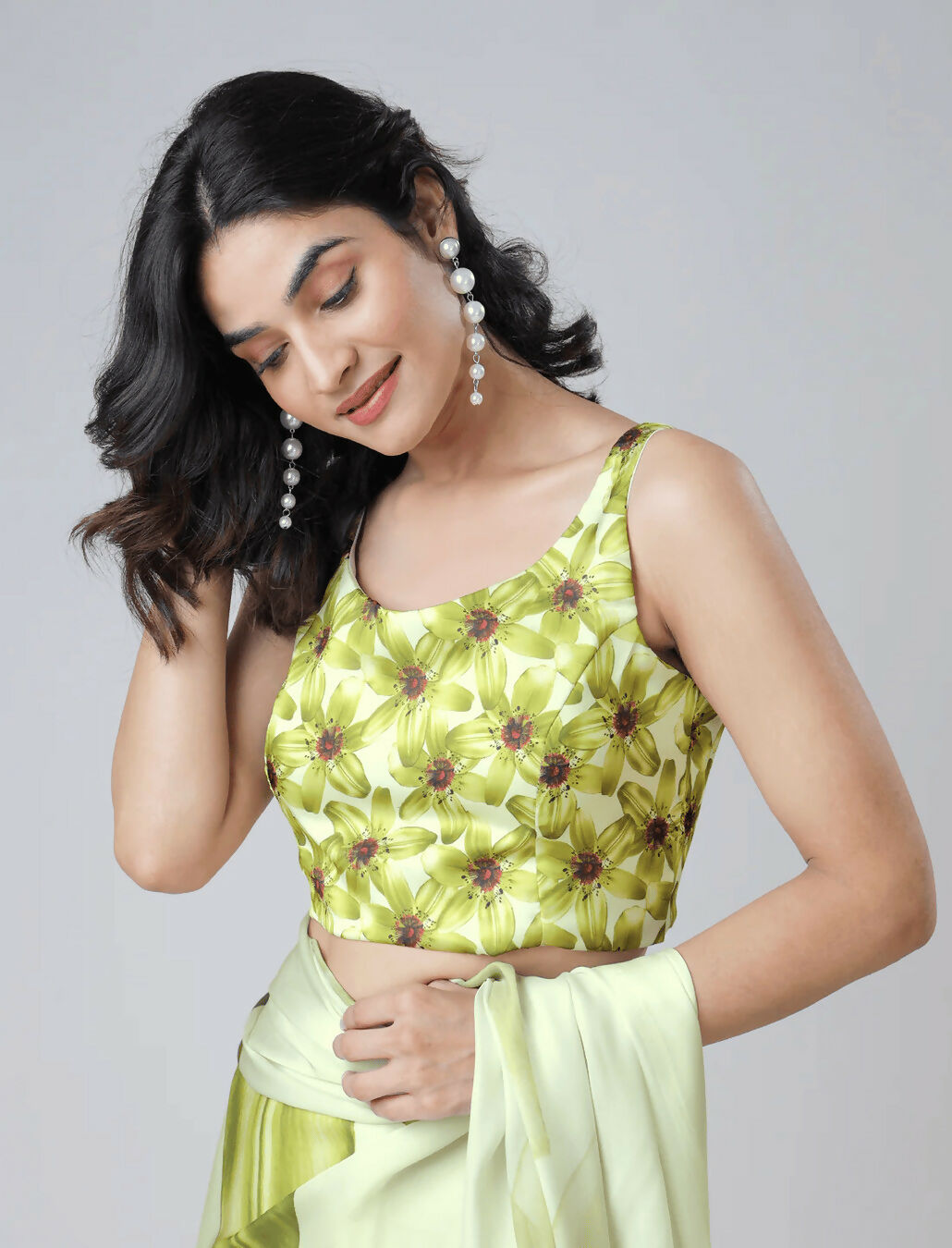 Vastranavya Mint Green Freehand Floral Print Ready to Wear Saree