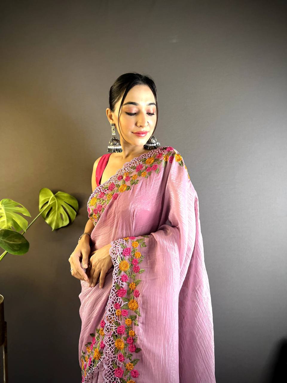 Teeya Creation Onion Color Gold Crush Embroidery Work Saree