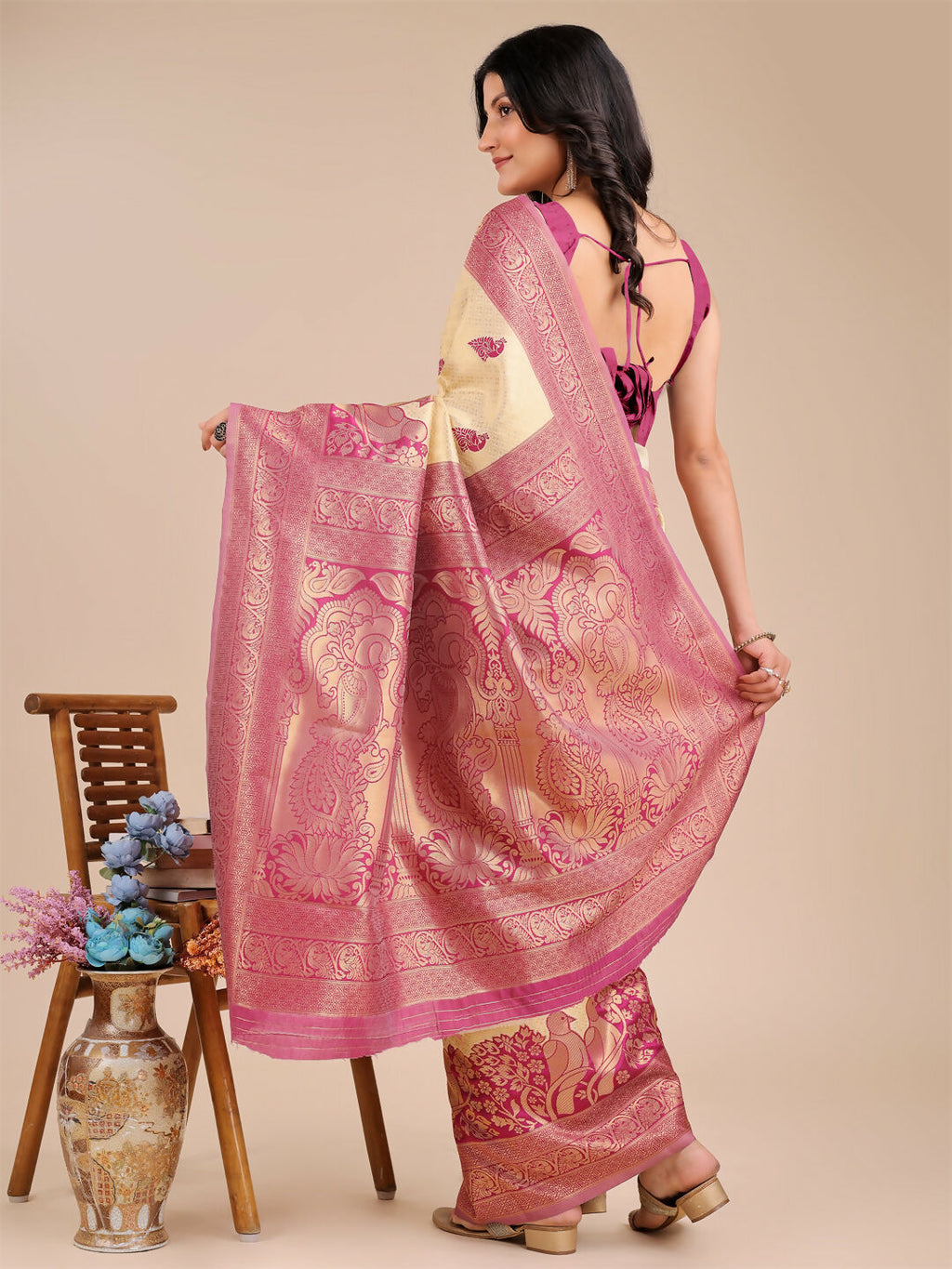 Shree Shyam Fashion Banarasi Silk Cream & Magenta Saree