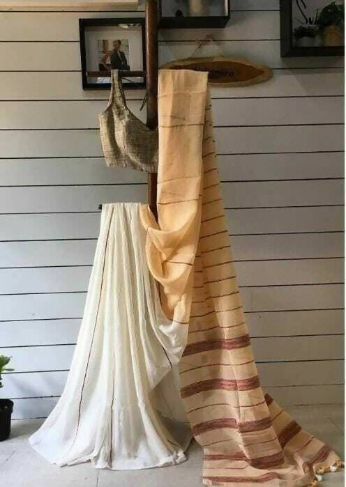 Exclusive Collection Khadi Cotton Handloom Khesh Saree With Blouse Piece - Off White