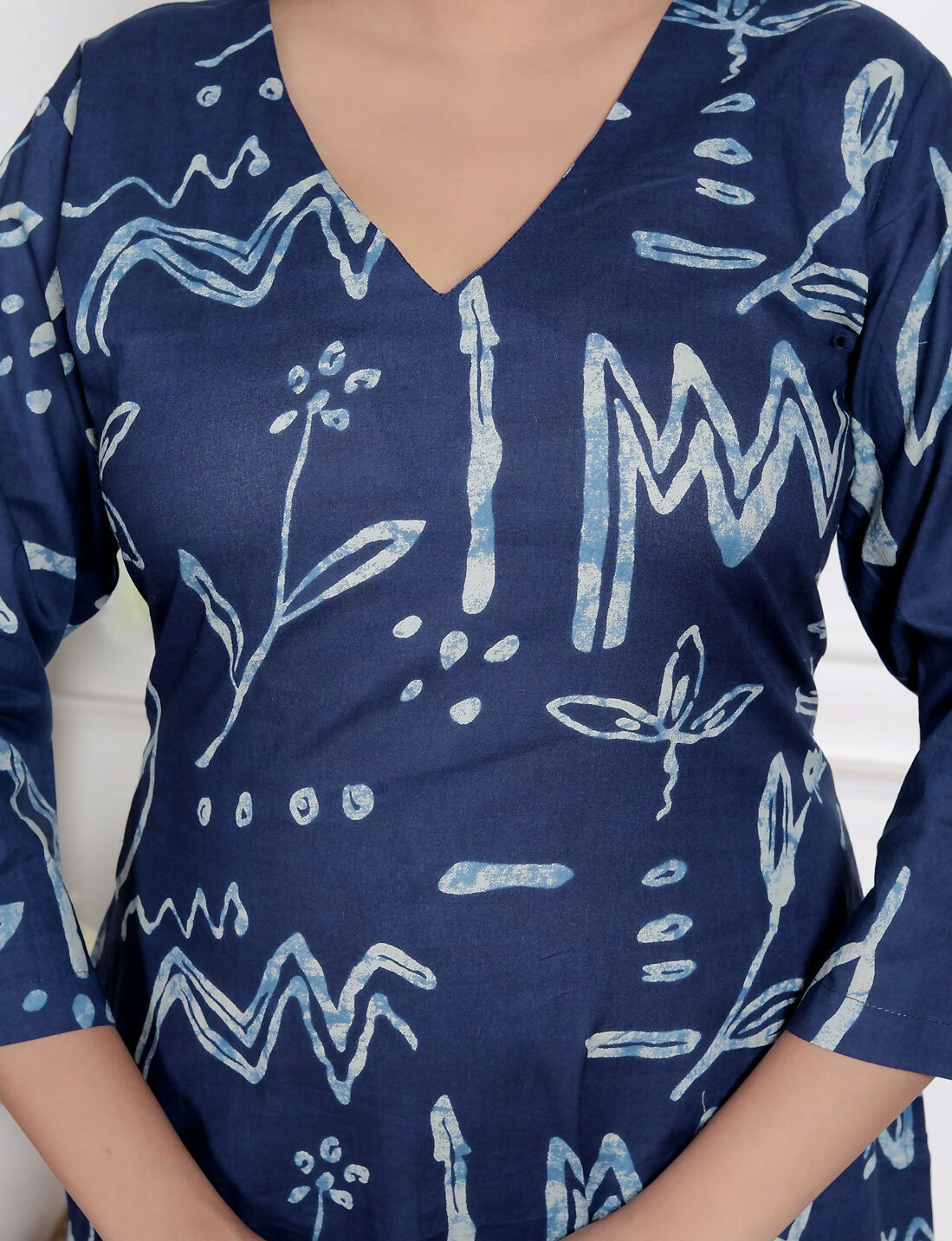 Miravan Womens Abstract Blue Printed Cotton Blue Co-Ord Set