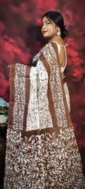 Exclusive Collection Beautiful Batique Print Brown Pure Cotton Hand Print Handloom Saree With Running Blouse Piece