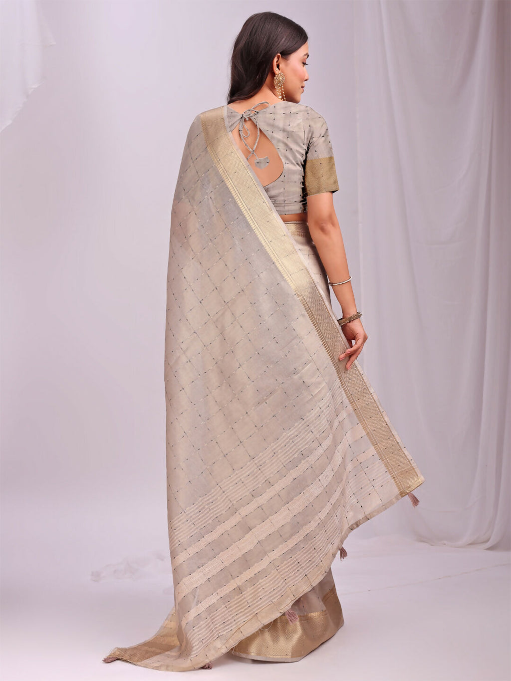 Shree Shyam Fashion Organza Cream Saree
