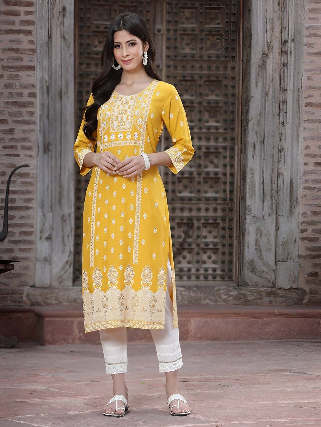 Juniper Women's Mustard Rayon Printed Straight Kurta