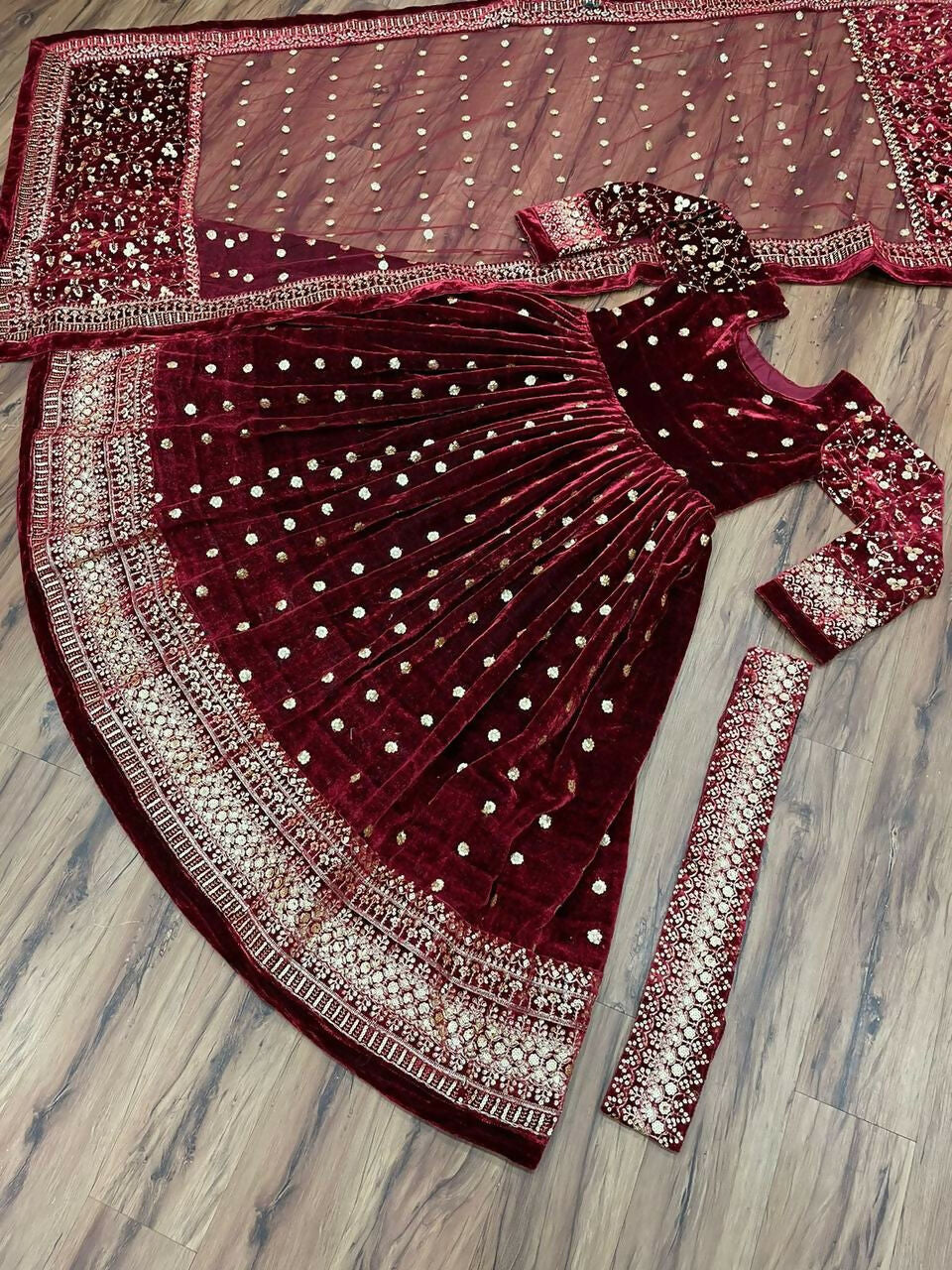 Vastranavya Wine Viscose Velvet Sequence Embroidery Work Gown Dupatta With Belt