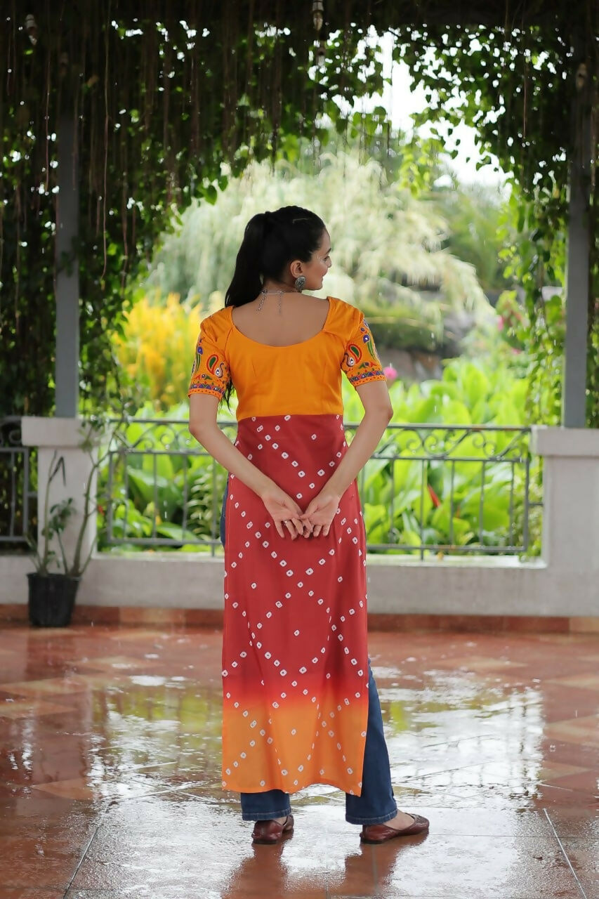 Vastranavya Yellow Navratri Special Kutchi Gamthi Work with Printed Kurti
