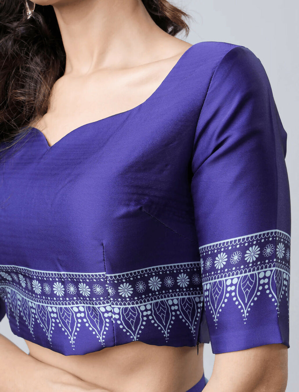Vastranavya Sky Blue Mandala Print Free Hand Ready to Wear Saree