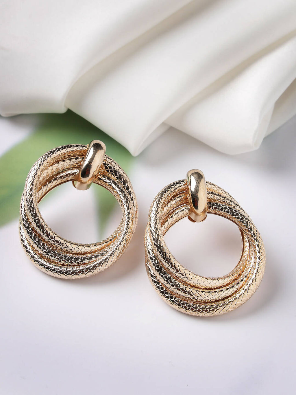 NVR Women's Gold-Polished Hoop Earrings