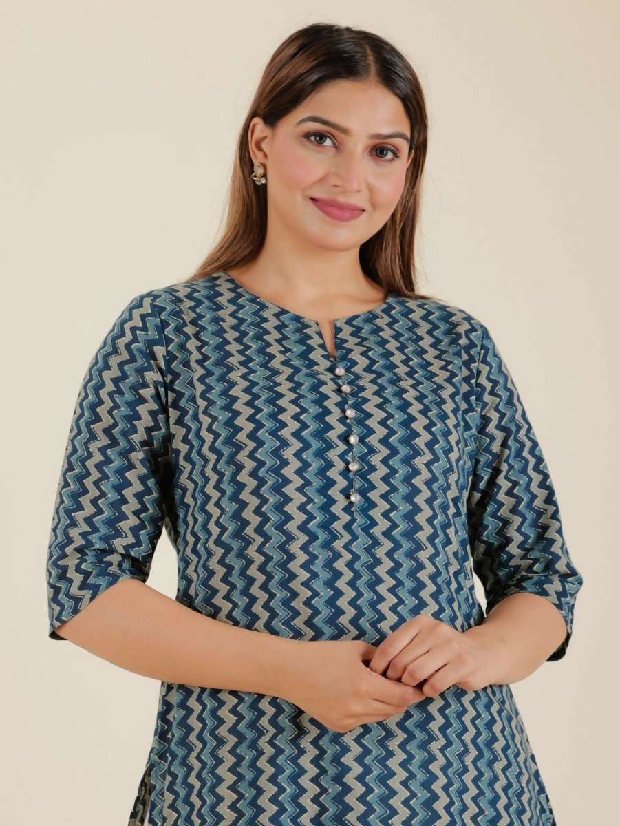Aramya Blue Soft Cotton Chevron Print A-line Kurta Set for Women