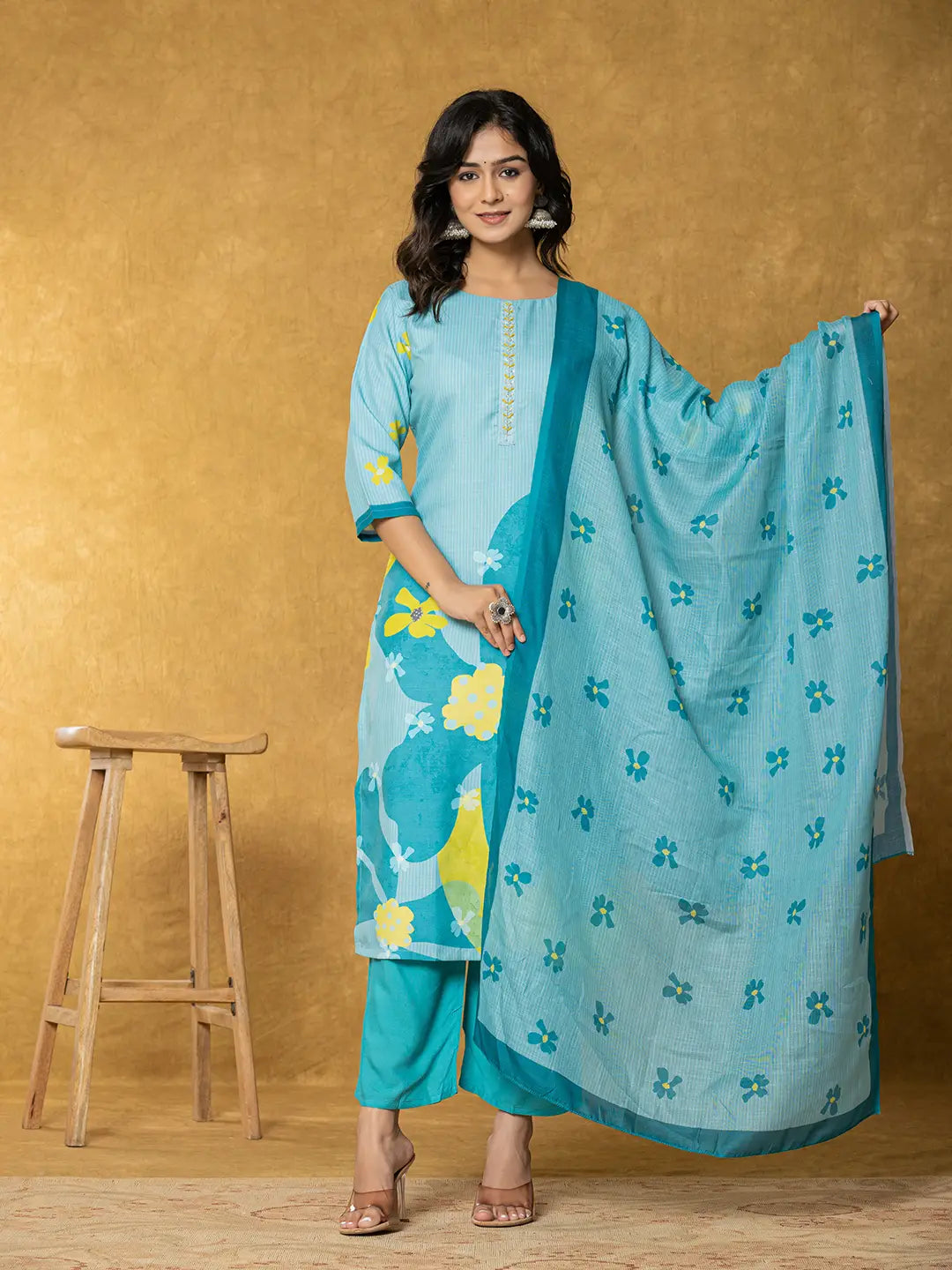 Yufta Teal Green Linen Kurta Dupatta Pant Set