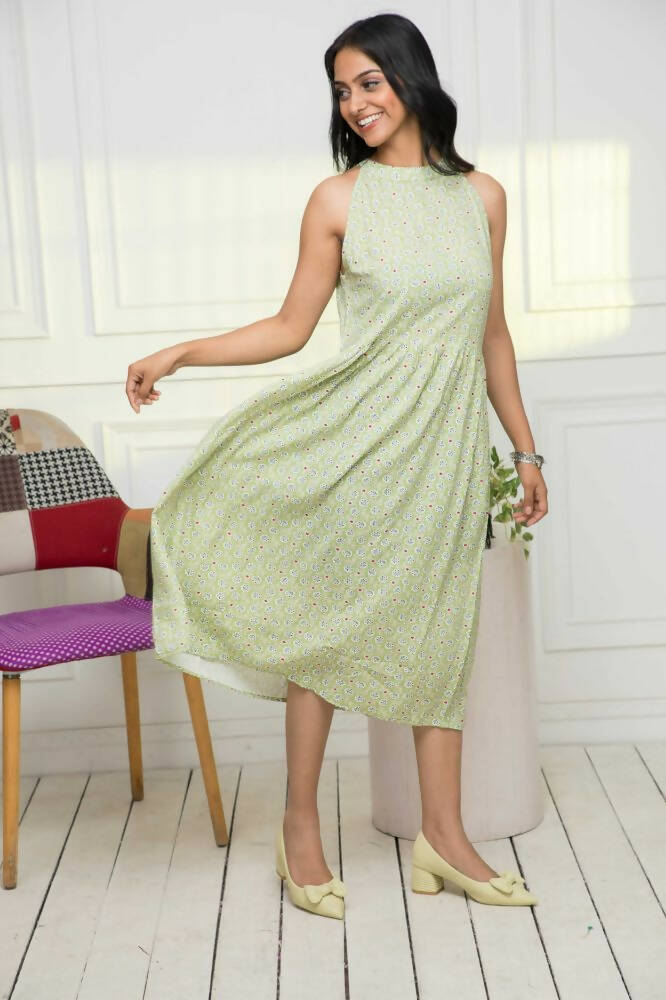 Myshka Women Ethnic Motifs Rayon A-Line Round Neck Green Dress