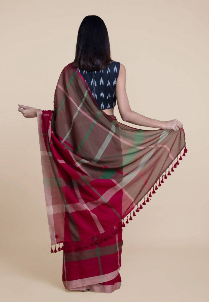 Suta Women Maroon Green Pure Handloom Cotton Saree