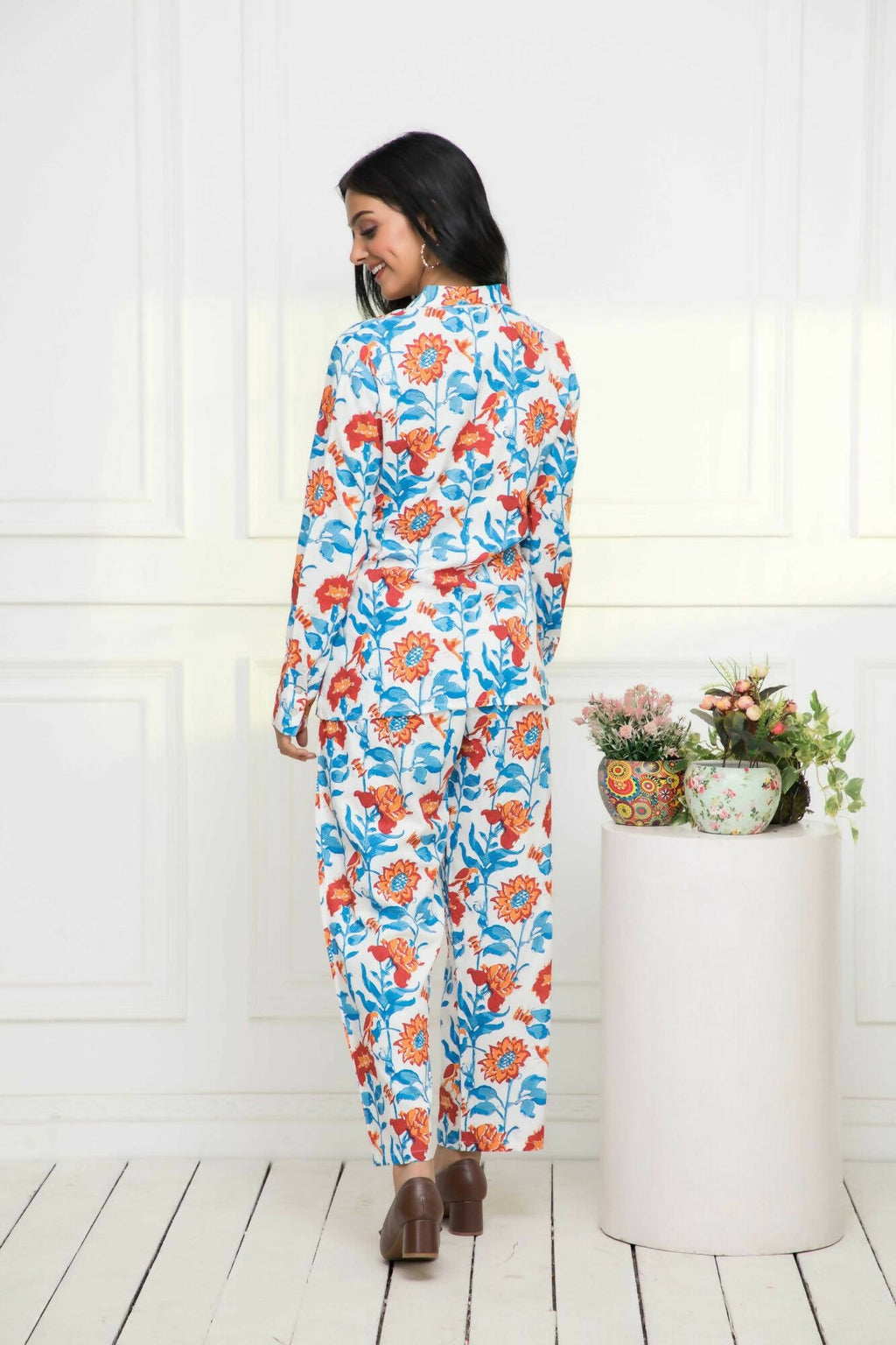 Myshka Women Multi Printed Romantic Florals Co-Ords