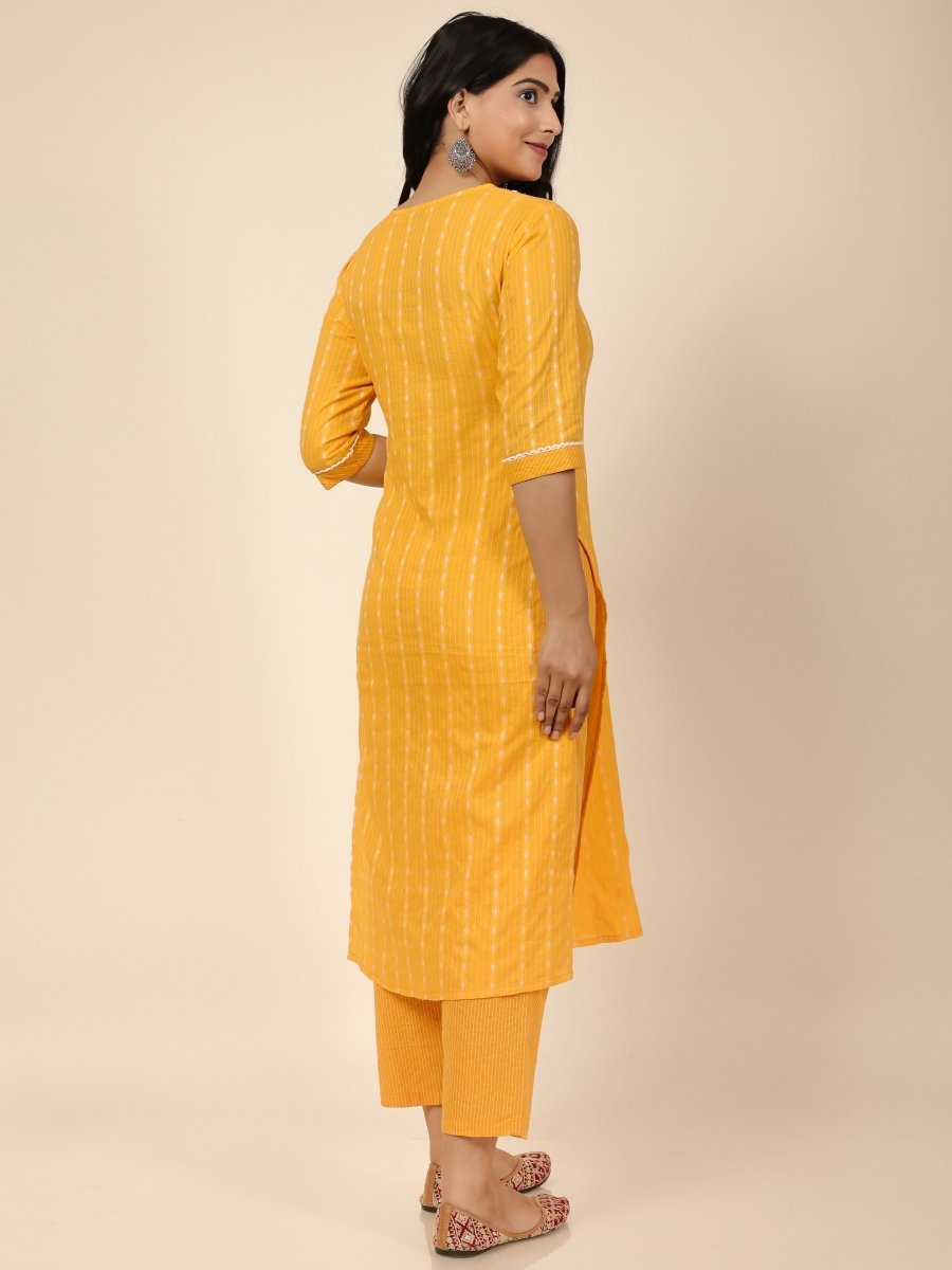 Aramya Straight Kantha Cotton Woven Design Print Women's Kurta Set - Yellow
