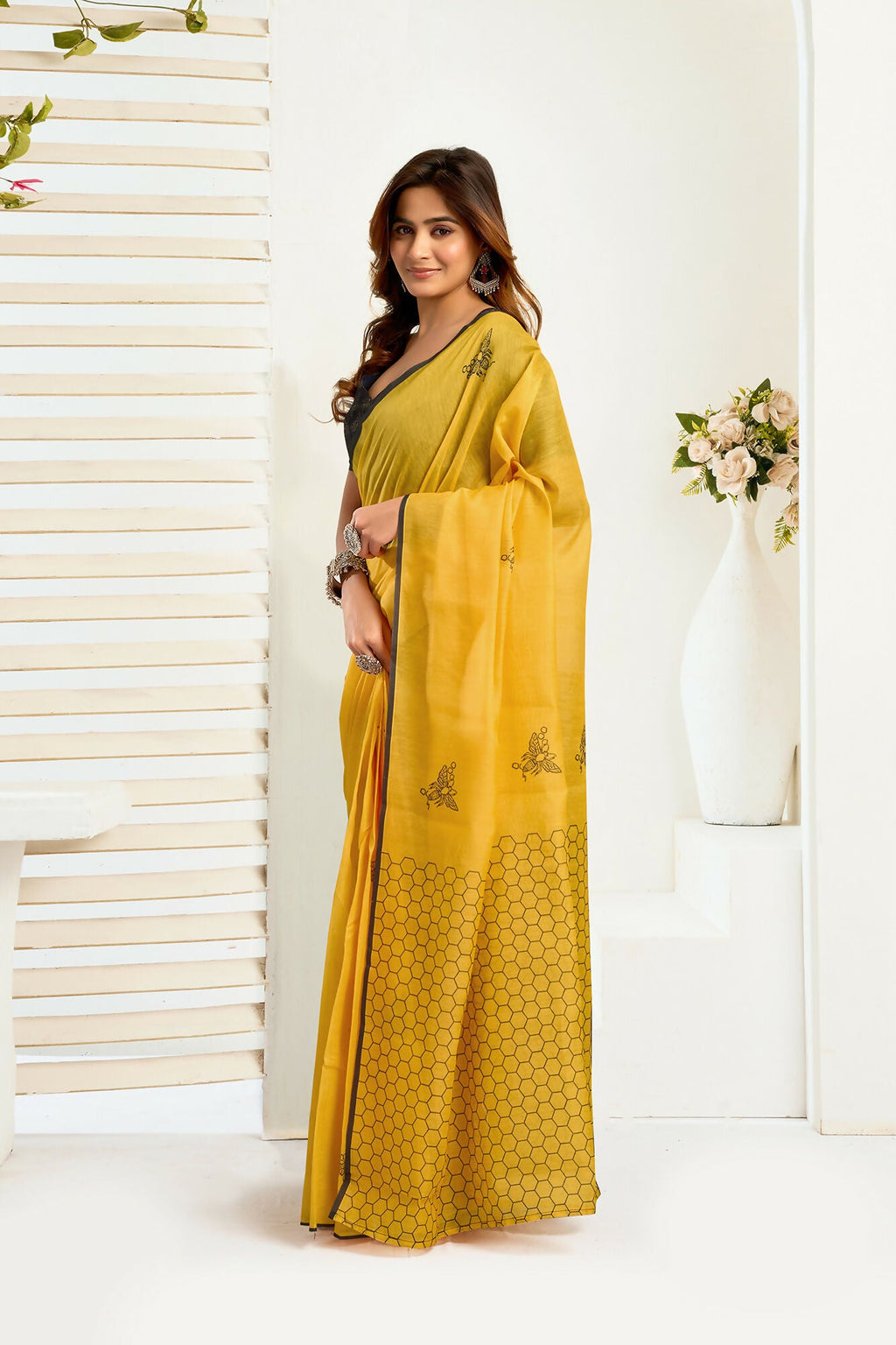 Vastranavya Mustard Digital Printed Linen Ready To Wear Designer Saree with Unstitched Blouse