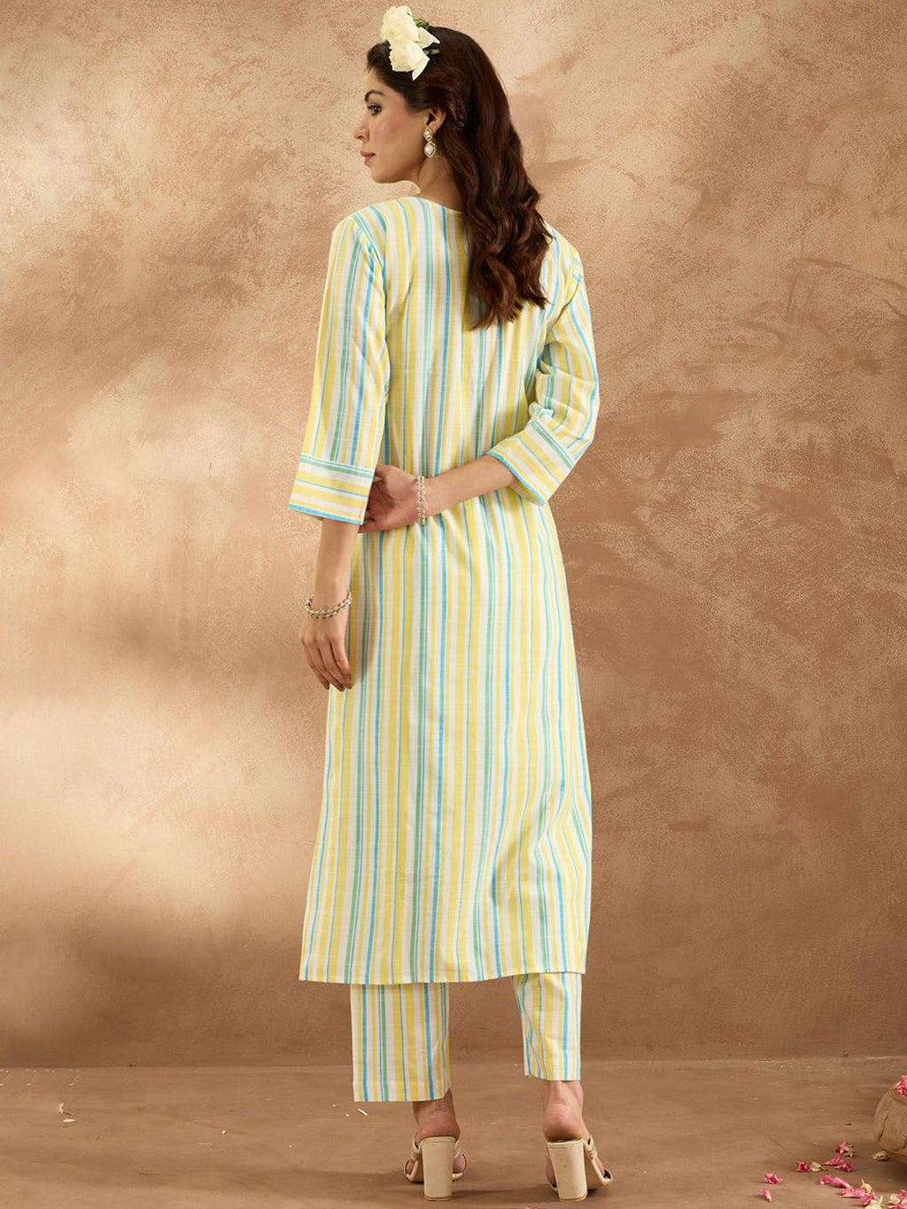 Indo Era Women Floral Embroidered Regular Thread Work Pure Cotton Kurta with Trousers