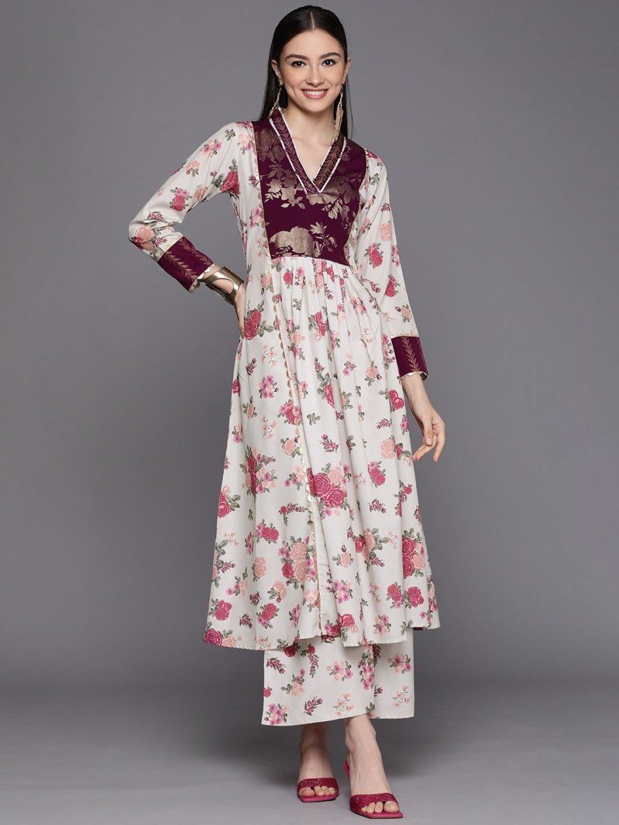 Ahalyaa Womens Beige Crepe Digital Printed Kurta Palazzo Set