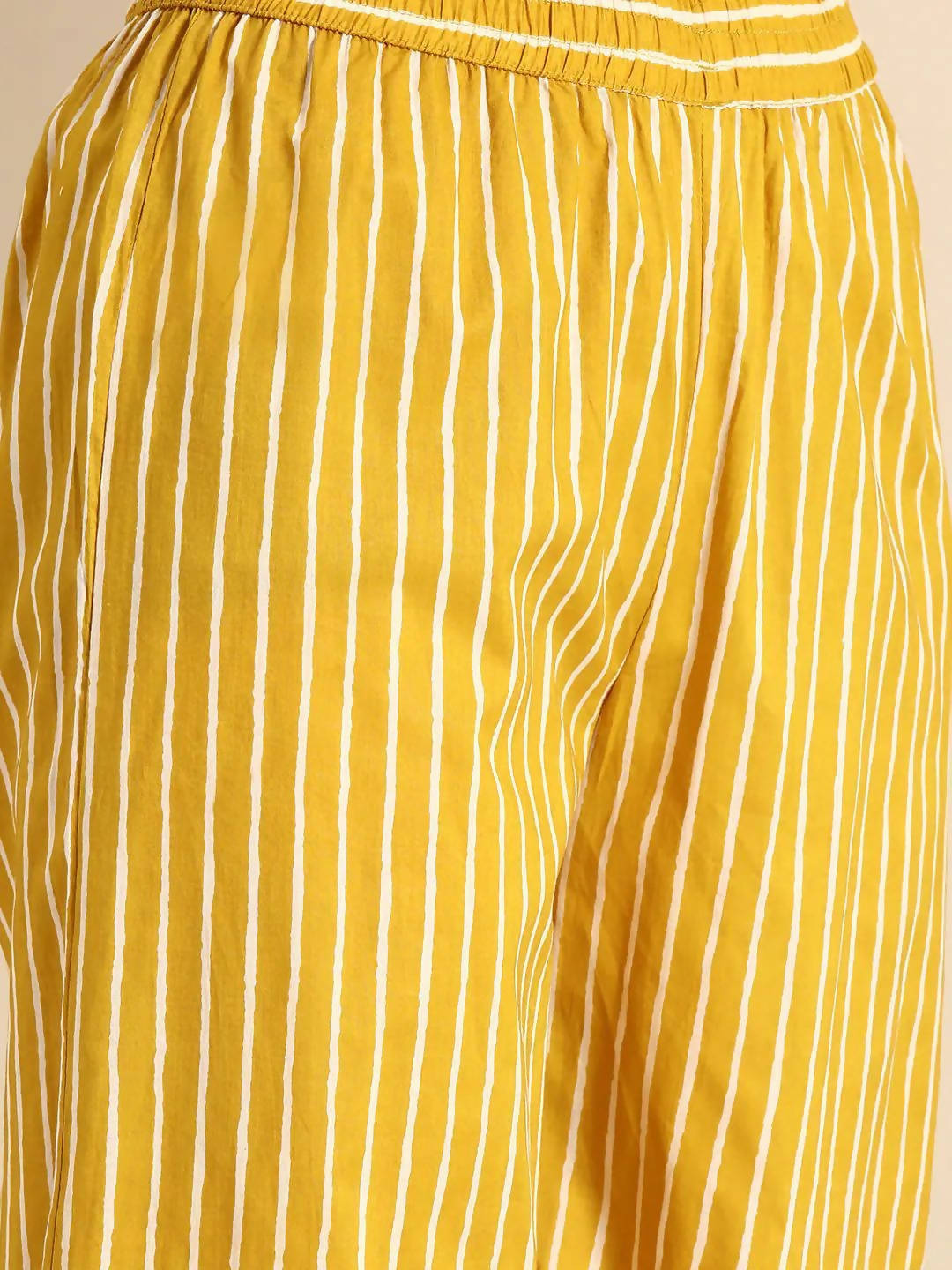 Vamika Printed Cotton Yellow Party Wear/Casual Wear Kurta Set/Suit