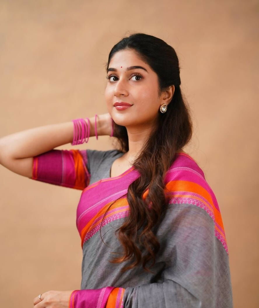Exclusive Collection Grey Beautiful Khadi Cotton Handloom Saree
