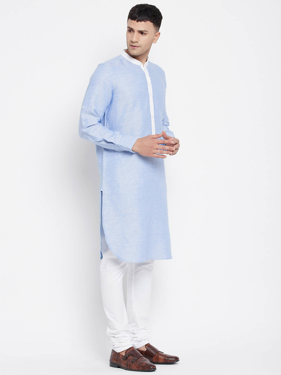 Even Apparels Blue Color Pure Cotton Men's Kurta With Contrast Collar And Placket