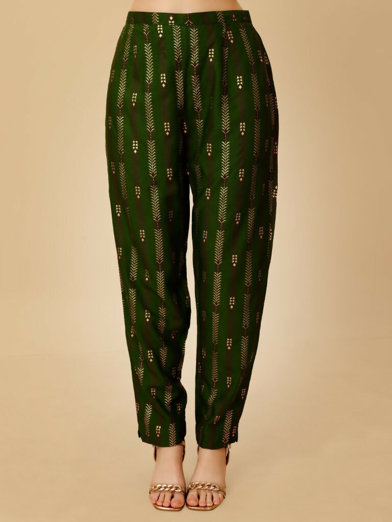 Jyoti Fashion Women's Green Viscose Rayon Embroidered Kurta Pant Set