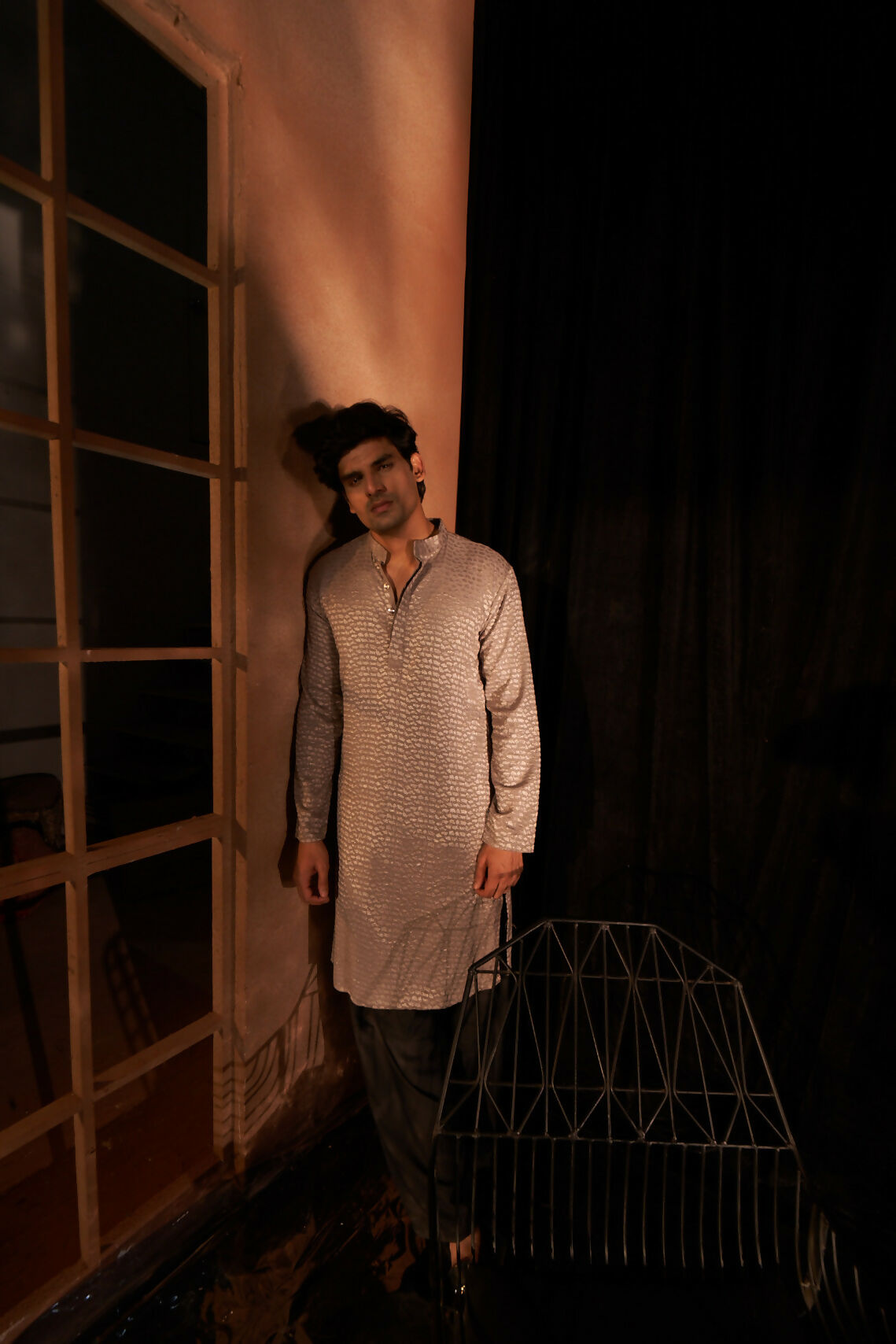 Mouve Viscose Wevon Designer Men's Kurta Set - Mahotsav