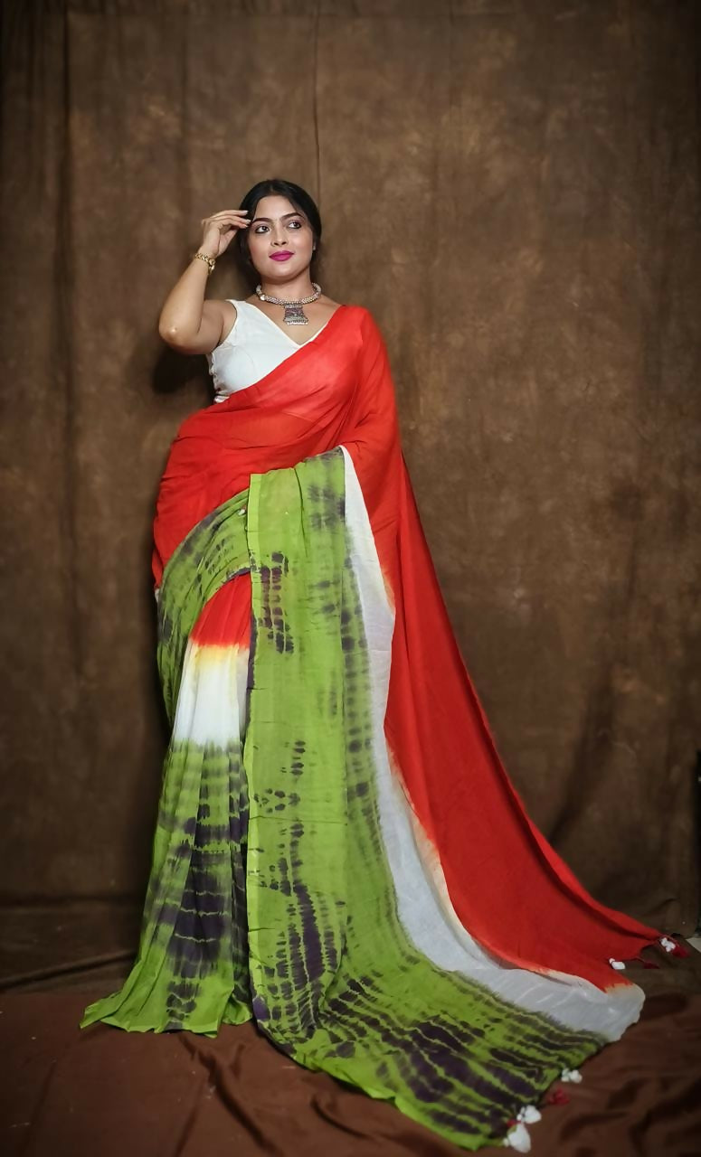 Exclusive Collection Red Green Beautiful Super Soft Most Comfortable Pure Mul Cotton Saree