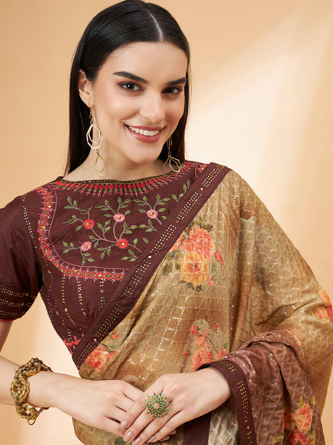 Beige Georgette Resham And Sequins Embroidery, Mukaish Studded Work Saree - Norita Hit Design