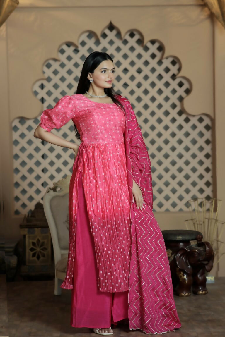 Jyoti Fashion Women's Pink Muslin Floral Print with Crush Pleating Kurta with Trouser & Dupatta