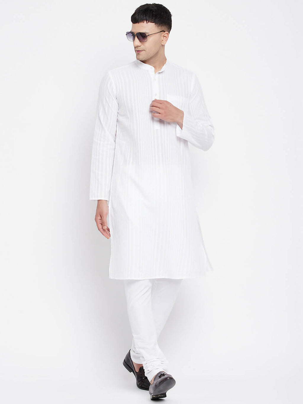Even Apparels White Pure Cotton Men Kurta With Band Collar