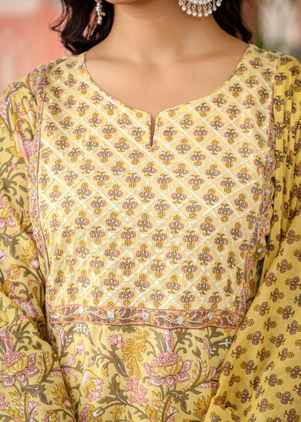 Kaajh Women's Yellow Floral Embroidered Cotton Kurta Pant Set With Dupatta