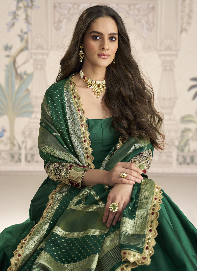 Vegaa Fashion Green Viscose Jacquard Silk Embroidered Gown With Viscose Dupatta