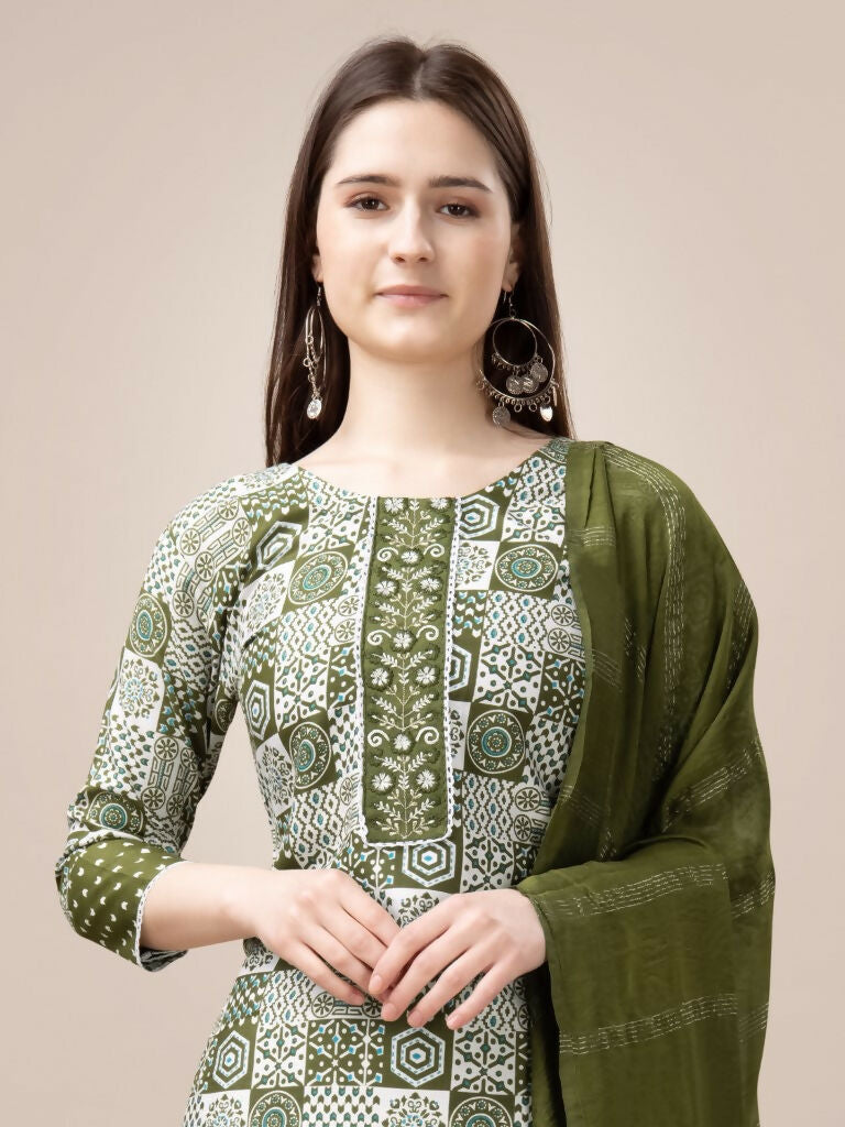 Jyoti Fashion Women's Mehendi Rayon Print with Embroidery & Fancy Lace Work Kurta with Trouser & Dupatta