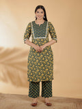 Aramya Green Soft Cotton Floral Straight Kurta for Women