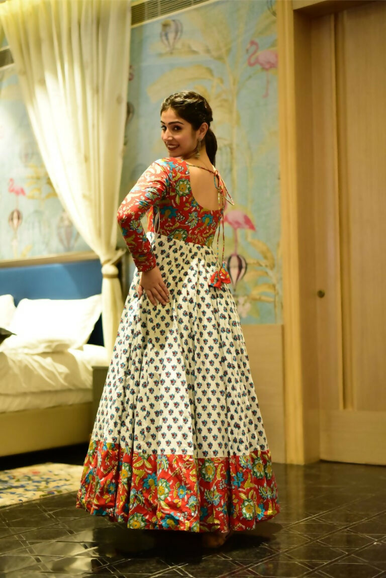 Jyoti Fashion Women's Off White Heavy Digital Printed Cotton Silk Anarkali Dress