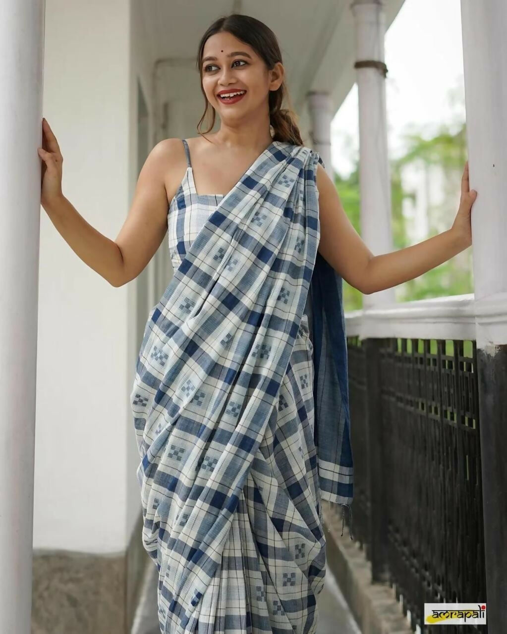 Exclusive Collection Beautiful Check Blue Pure Cotton Woven Handloom Saree With Running Blouse Piece