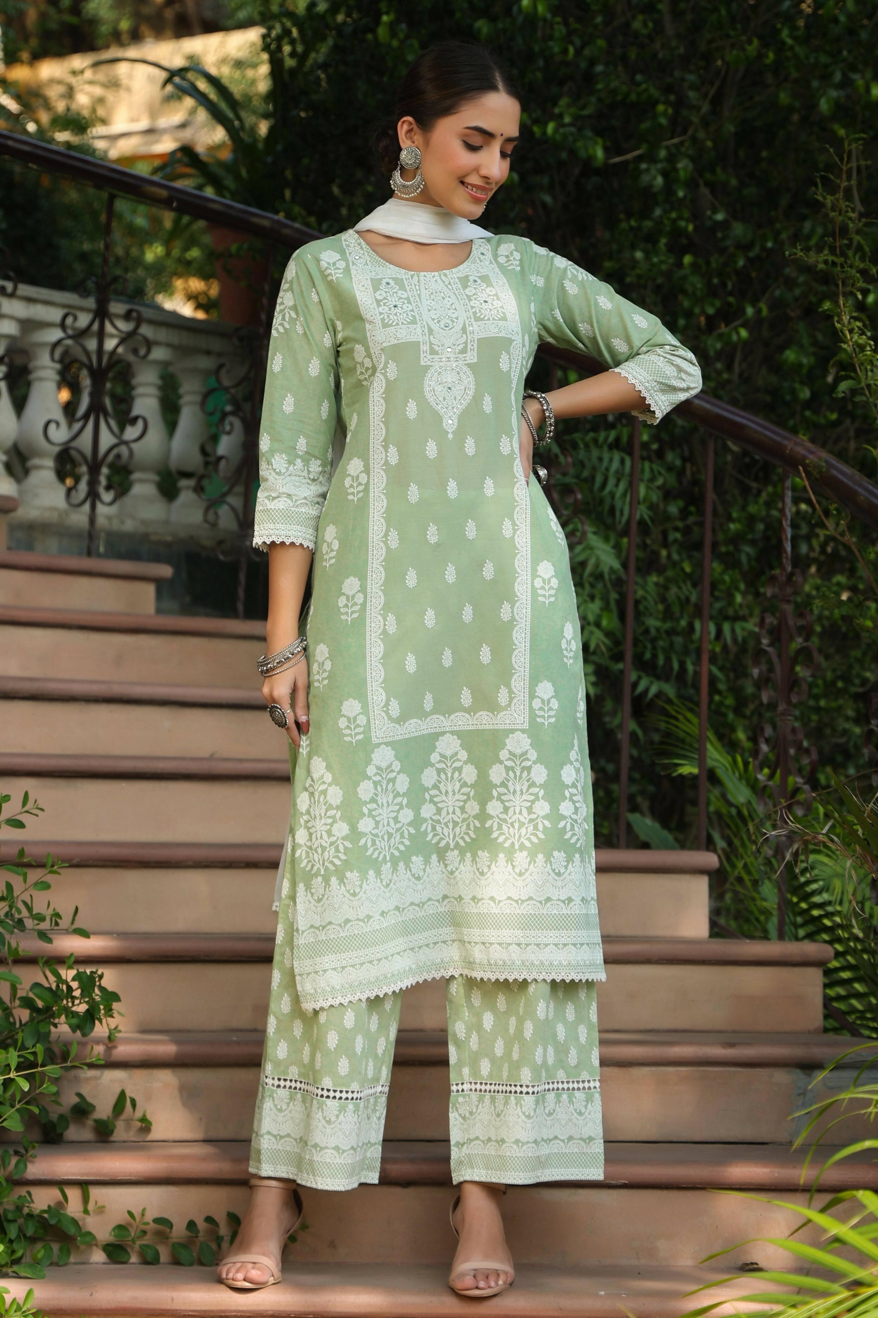Juniper Women's Green Cambric Printed Straight Kurta Sets