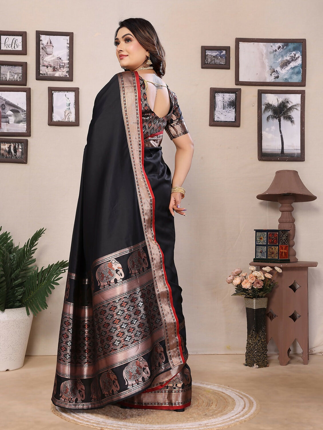 Joban Fashion Black Solid Banarasi Silk Sarees