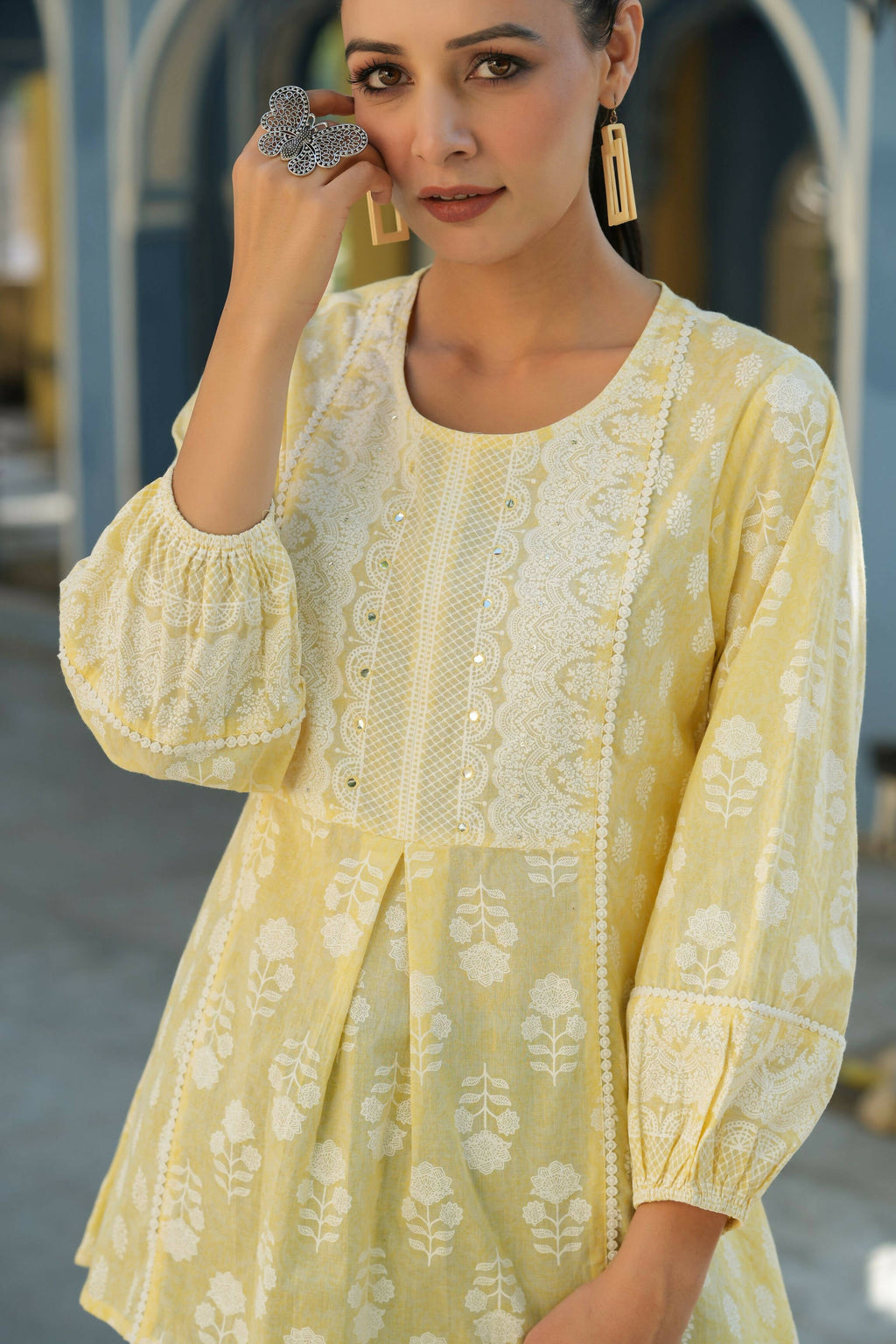Juniper Women's Lemonyellow Printed A-Line Tunic