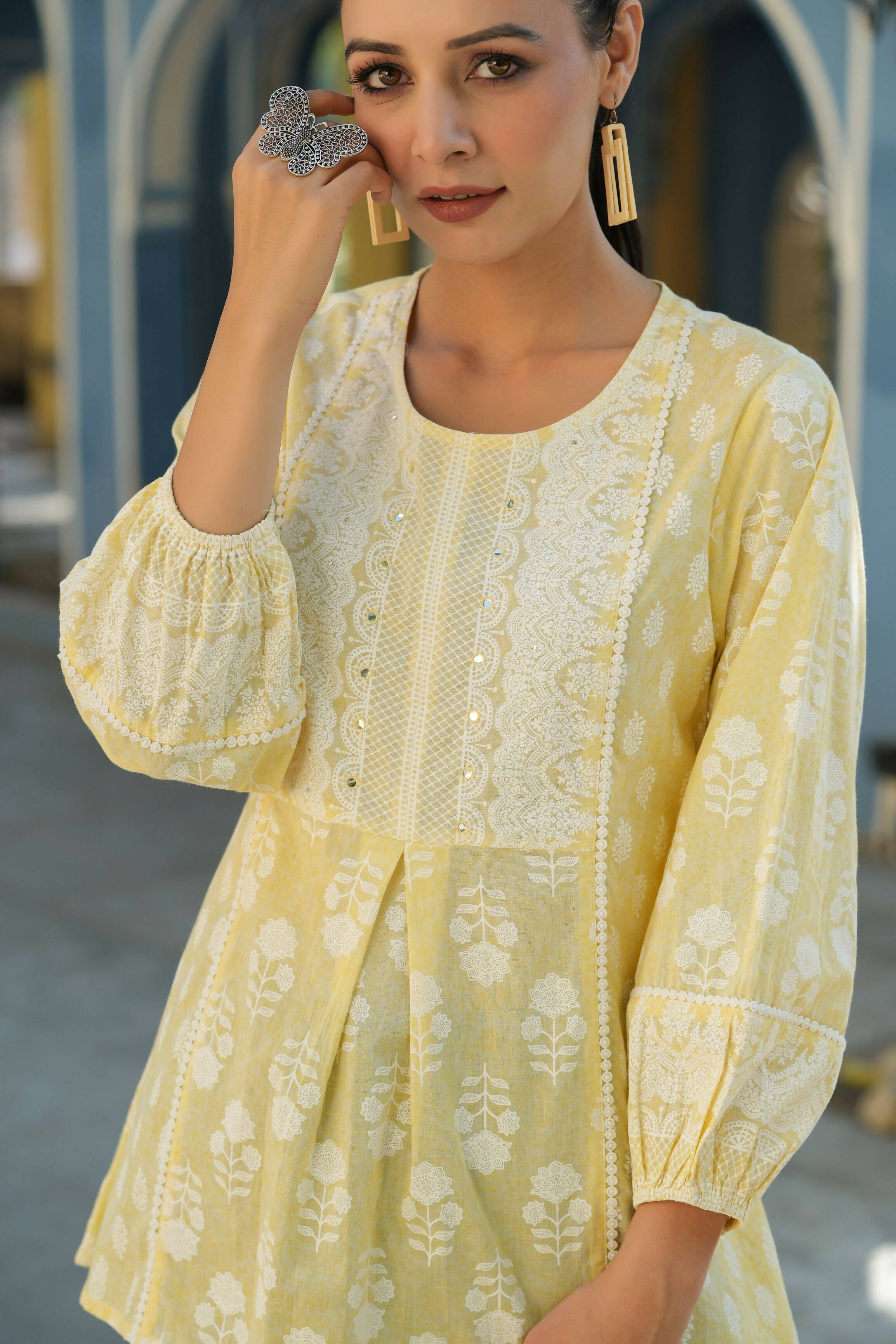 Juniper Women's Lemonyellow Printed A-Line Tunic