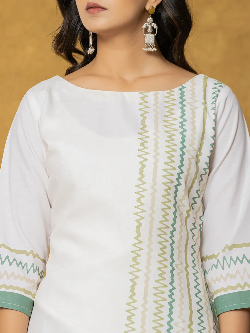 Yufta White And Green Linen Kurta Dupatta Pant Set